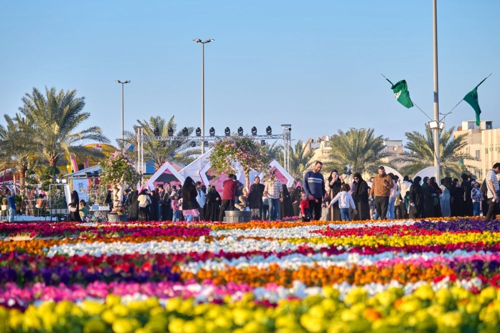 المهرجان جذب آلاف الزوار من مختلف مناطق المملكة - اليوم