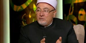 خالد الجندي: الصلاة كانت موجودة قبل الإسراء والمعراج «فيديو» - أرض المملكة