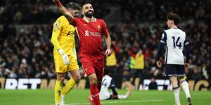 مدافع توتنهام يتحدى محمد صلاح قبل مواجهة كأس كاراباو - أرض المملكة