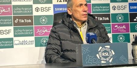 دونيس مدرب الخليج:  فخور بأداء اللاعبين أمام الاتحاد.. وغيرنا فلسفتنا وبعض العقليات بالفريق - أرض المملكة