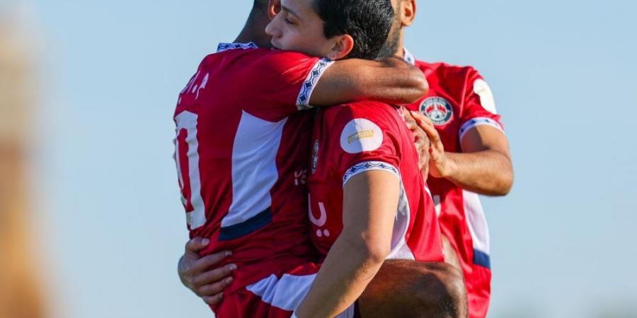 دوري يلو.. العدالة يستغل تعثر نيوم ويتصدر بنقاط البكيرية - أرض المملكة