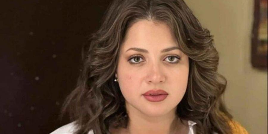 لـ 29 يناير.. تأجيل محاكمة الفنانة منى فاروق بتهمة التعدي على القيم الأسرية - أرض المملكة