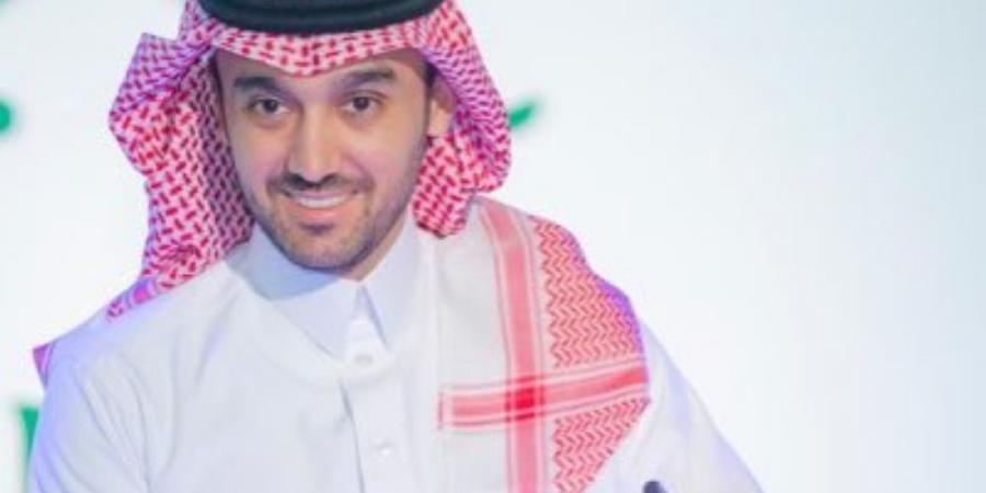 وزير الرياضة: قرار التعاقد مع محمد صلاح من عدمه متروك للأندية - أرض المملكة