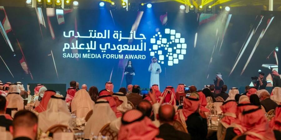 "السعودي للإعلام" يعلن المرشحين لجائزة الجمهور لأفضل محتوى رقمي - أرض المملكة