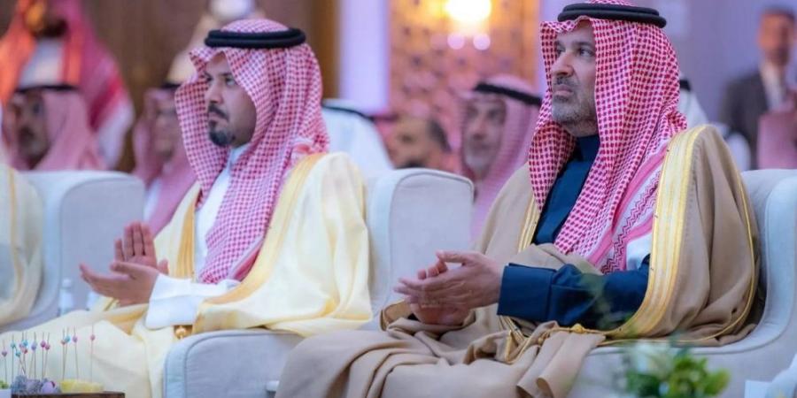 سلمان بن سلطان يرعى حفل تدشين قاعة المؤتمرات الكبرى بـ«غرفة المدينة» - أرض المملكة