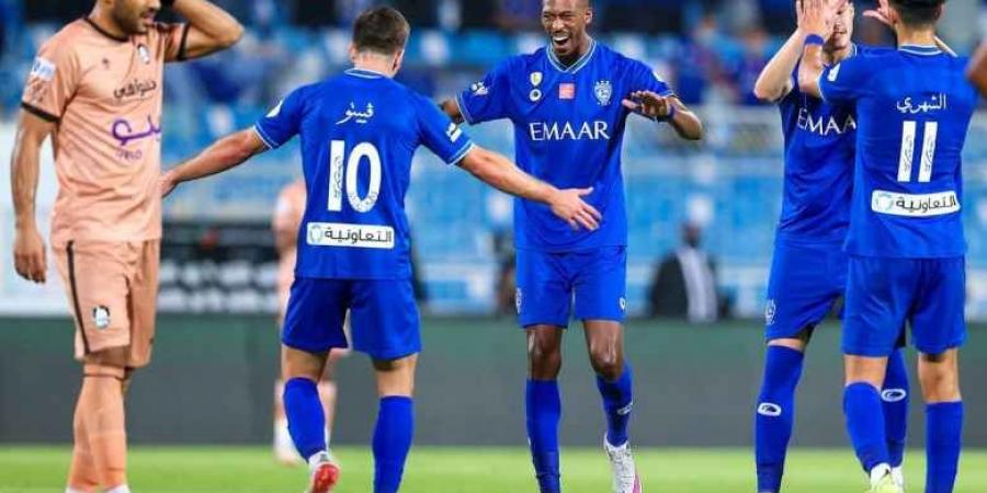 الهلال يُعزز تأهله برباعية رائعة فى مرمي برسبوليس - أرض المملكة