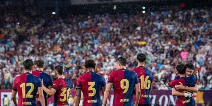 ديكو: برشلونة لن يضم العديد من اللاعبين في الصيف - أرض المملكة