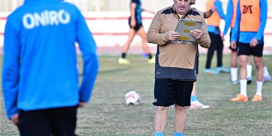 بحضور حازم وميدو .. الزمالك يختتم استعدادته لمواجهة بتروجيت - أرض المملكة