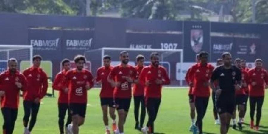 قبل مواجهة الزمالك في القمة.. الأهلي يفرض حظراً إعلامياً على لاعبيه - أرض المملكة