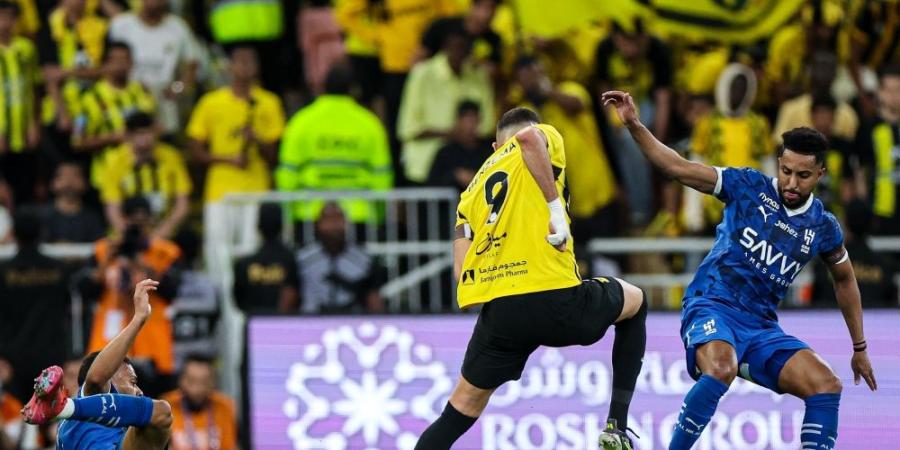 صحف العالم تتغنى بفوز الاتحاد على الهلال  - أرض المملكة